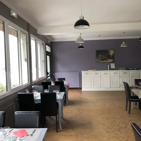 La Cle Des Champs 3*